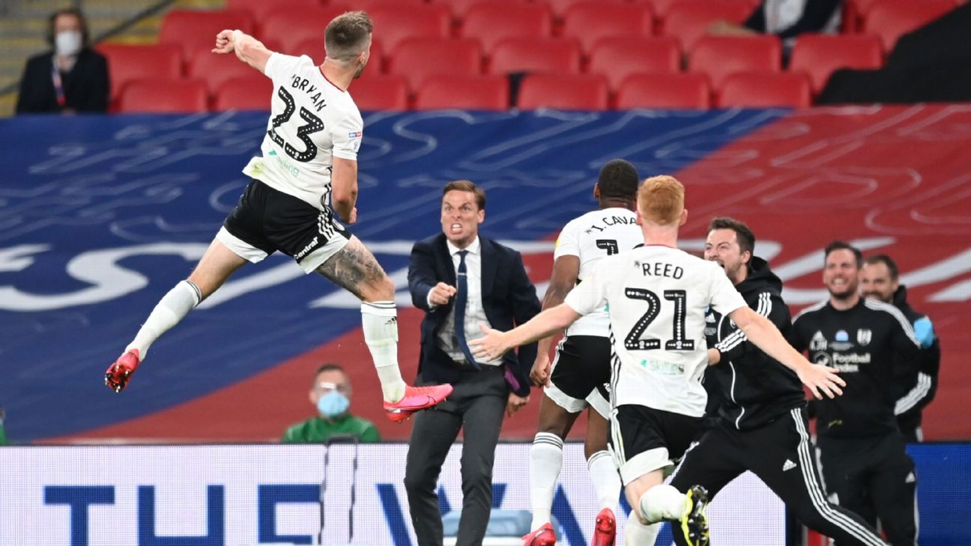 保领导层不 保领导层不