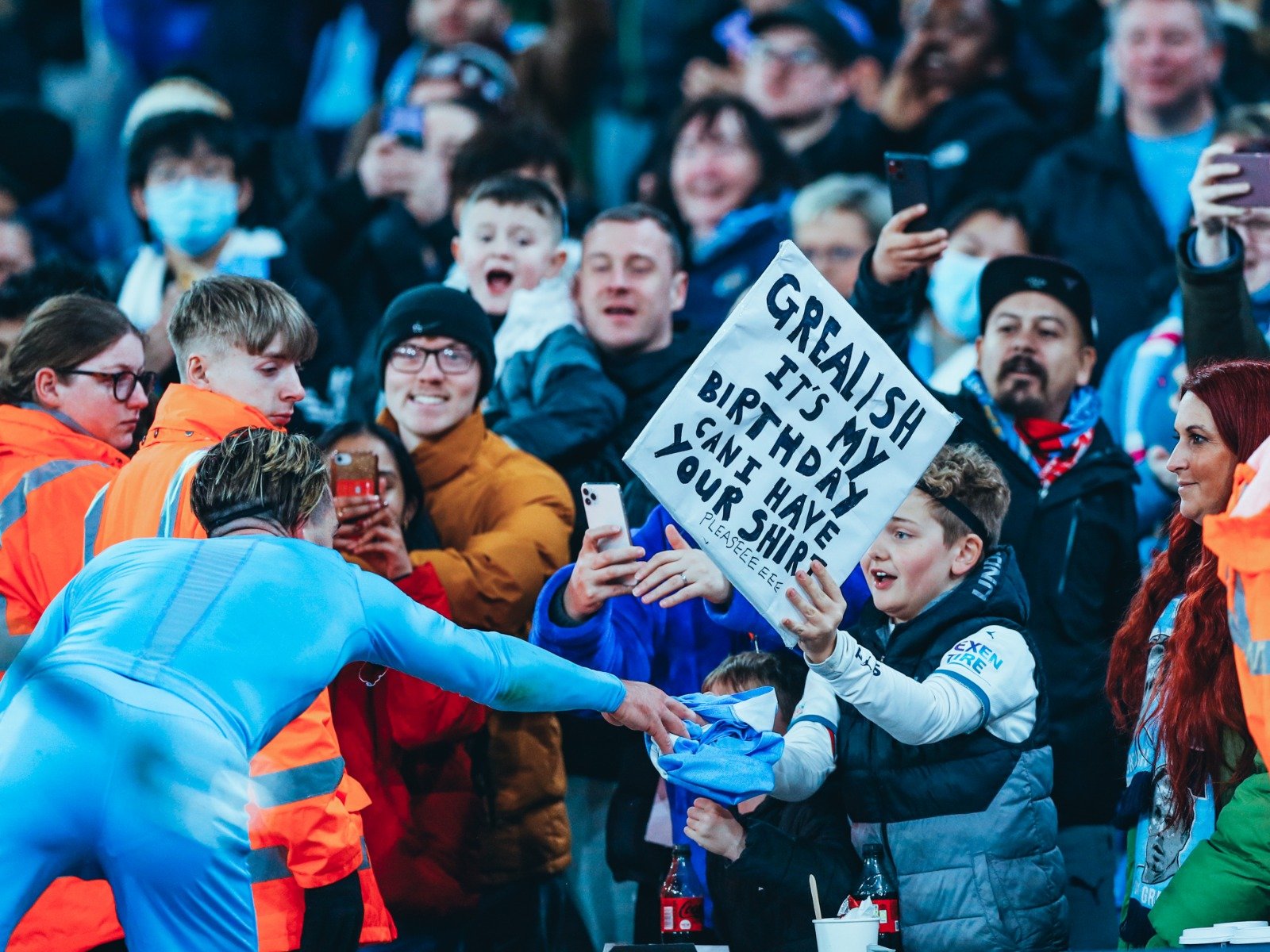 露头角到中 露头角到中